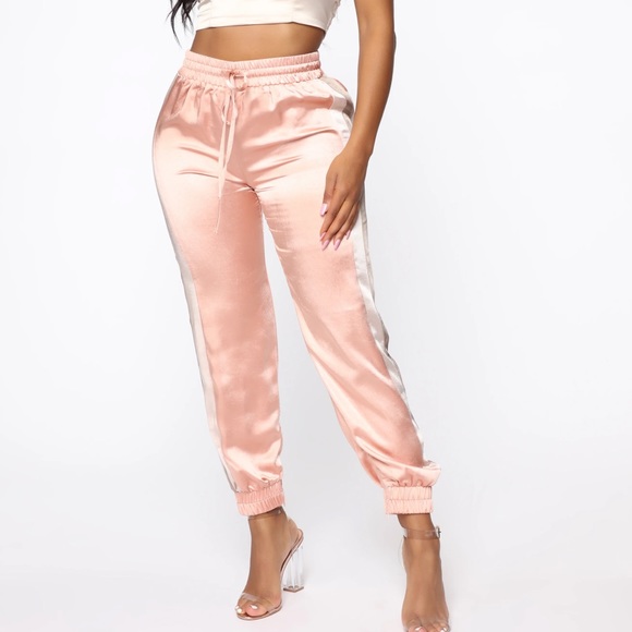 Like new, fashion nova silk joggers, size small - Picture 3 of 6